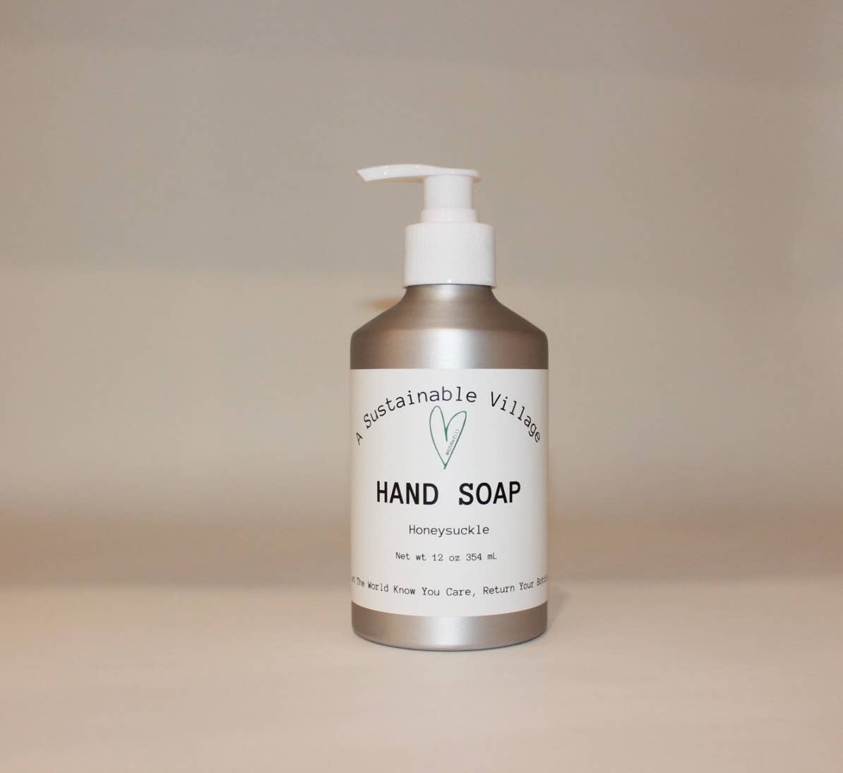 ALUMINUM BOTTLE WITH PUMP