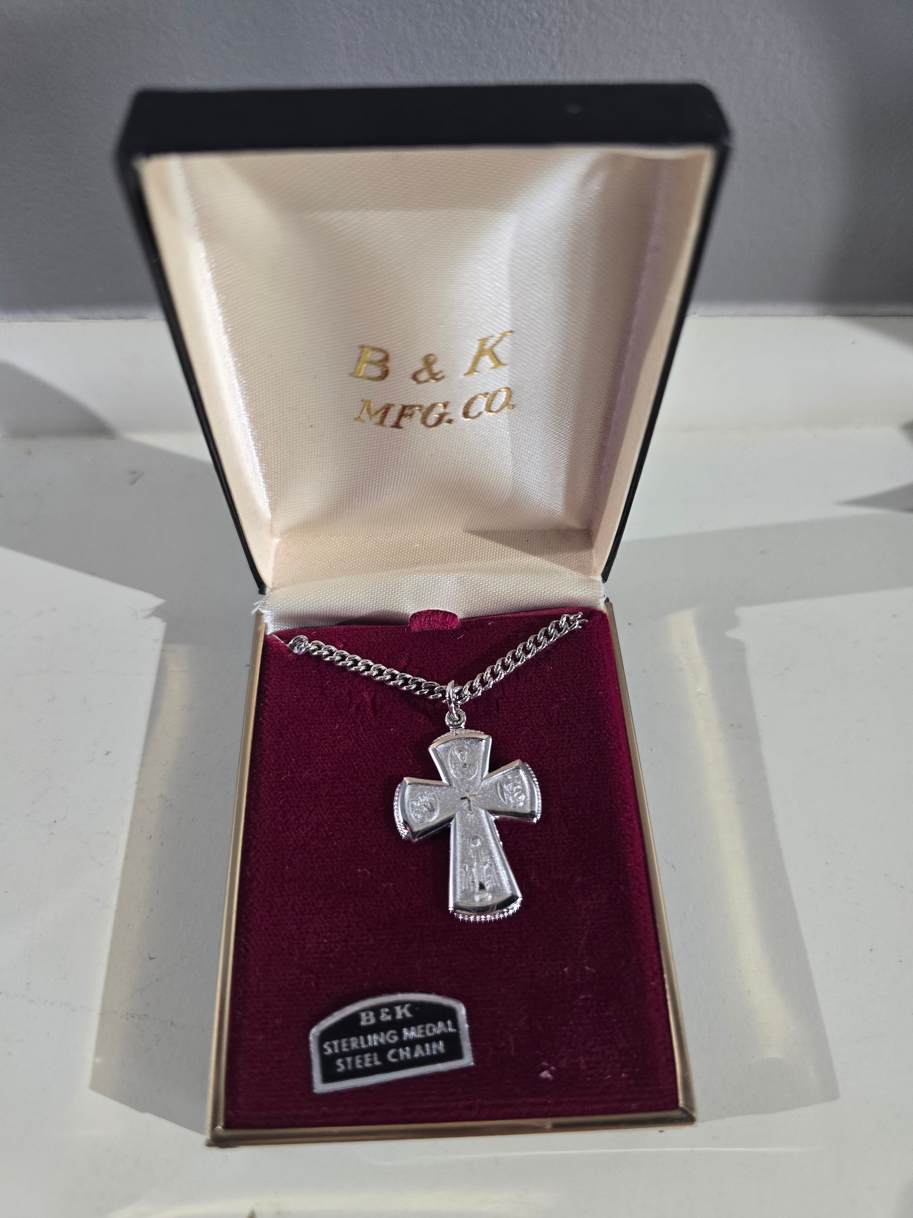 Vintage Sterling Silver Four-Way Cross Pendant Necklace