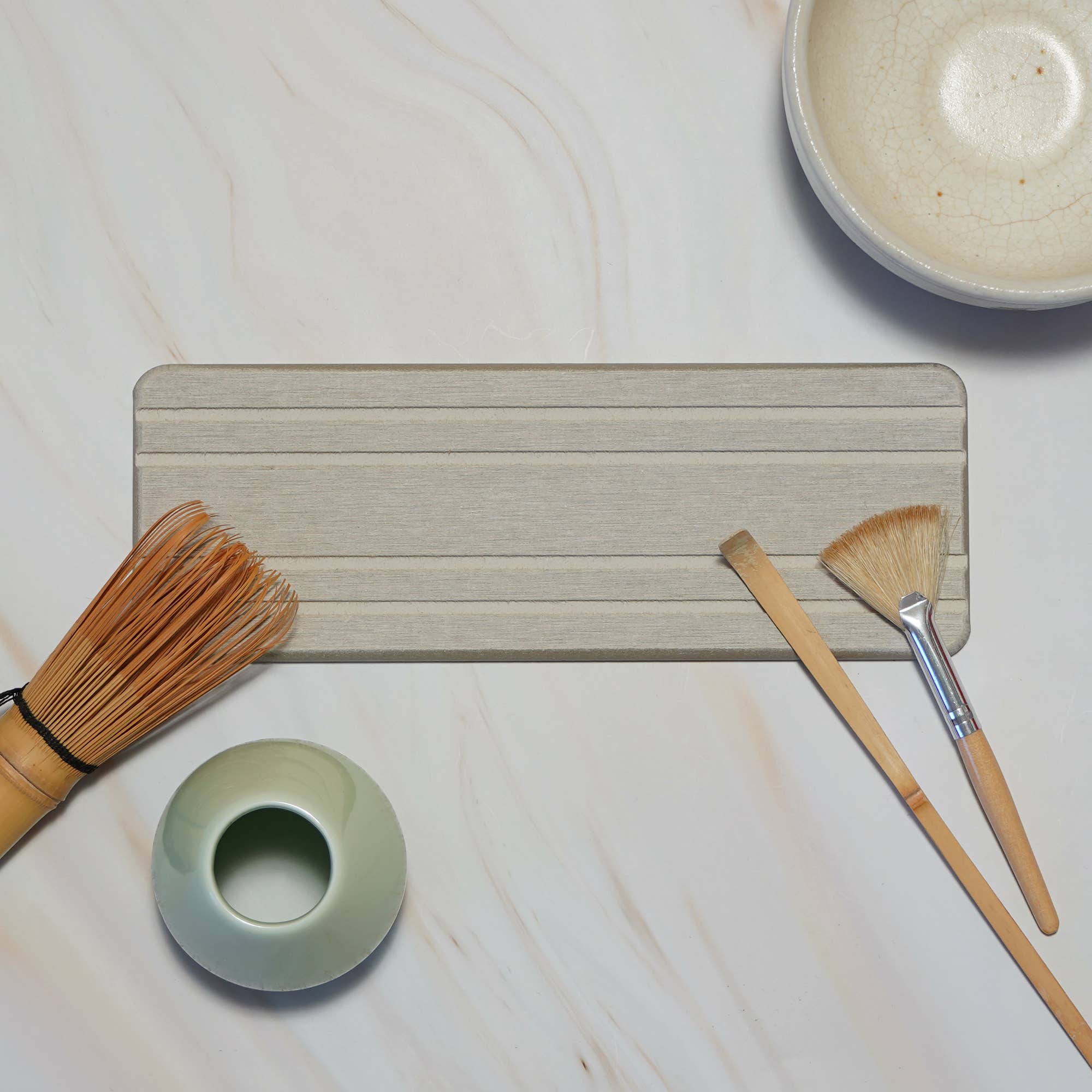 Diatomaceous Earth Bottle Tray