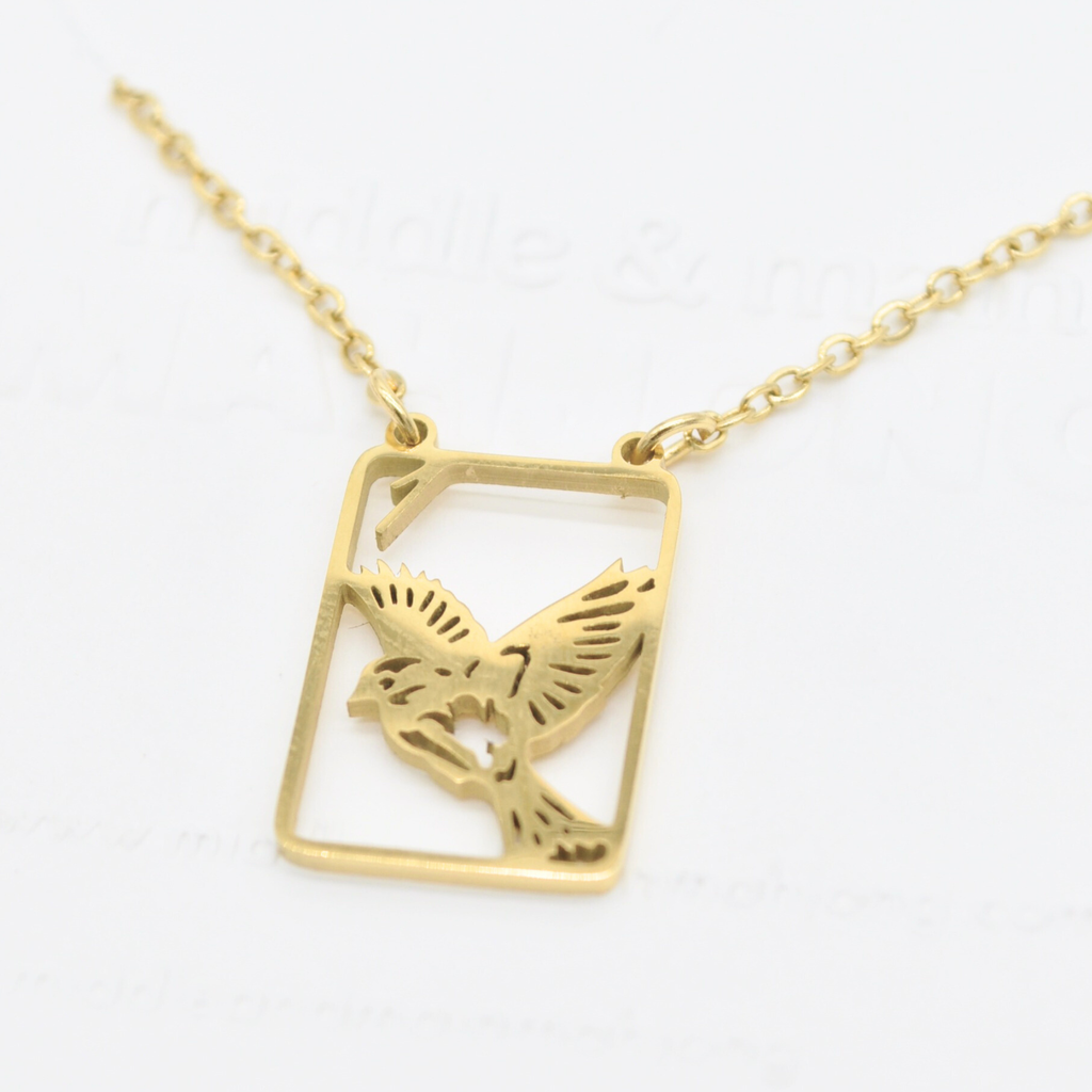 Mahjong Necklace, One Bam Bird Filigree Sparrow