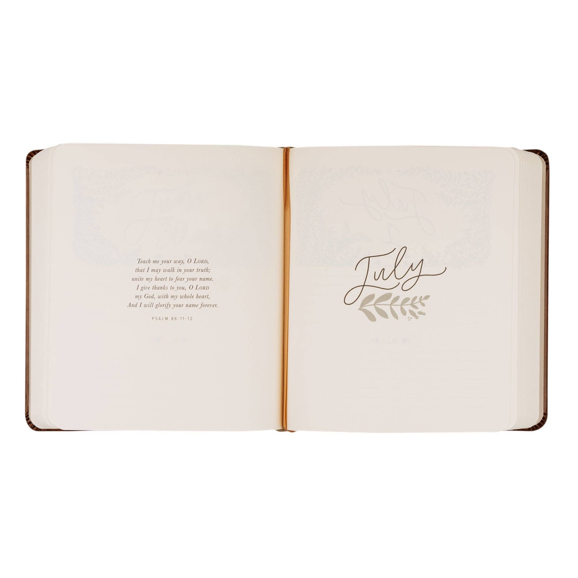 One Thing I Ask 5-Year Prayer Journal: Edinburgh Theme