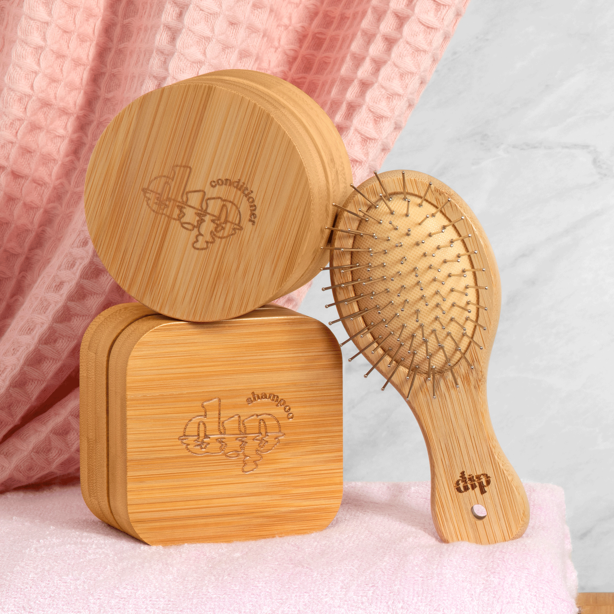 DIP Large Shampoo Travel Case with Coaster