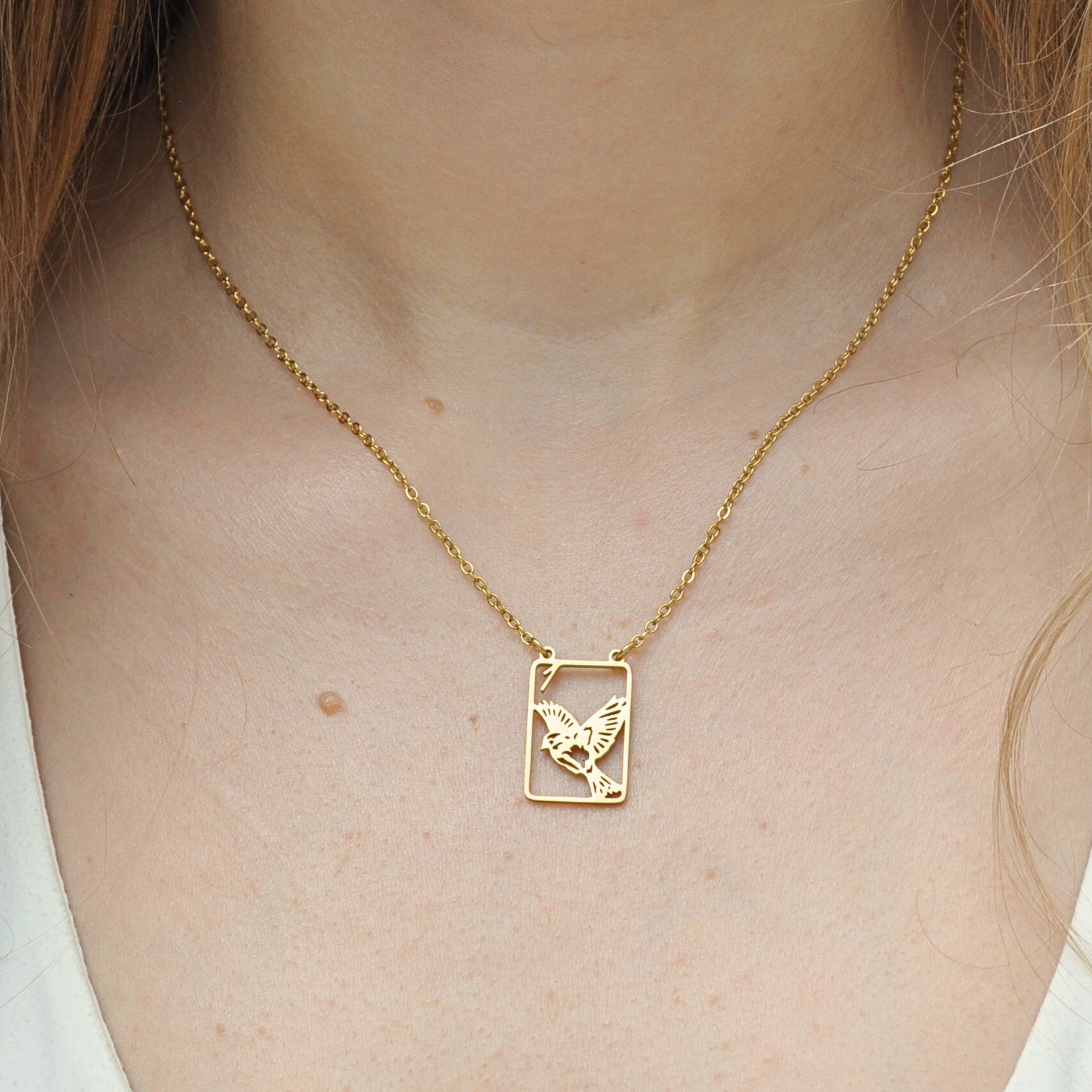 Mahjong Necklace, One Bam Bird Filigree Sparrow