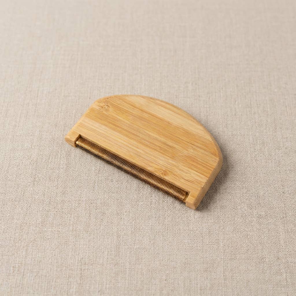 Bamboo Travel Lint Remover