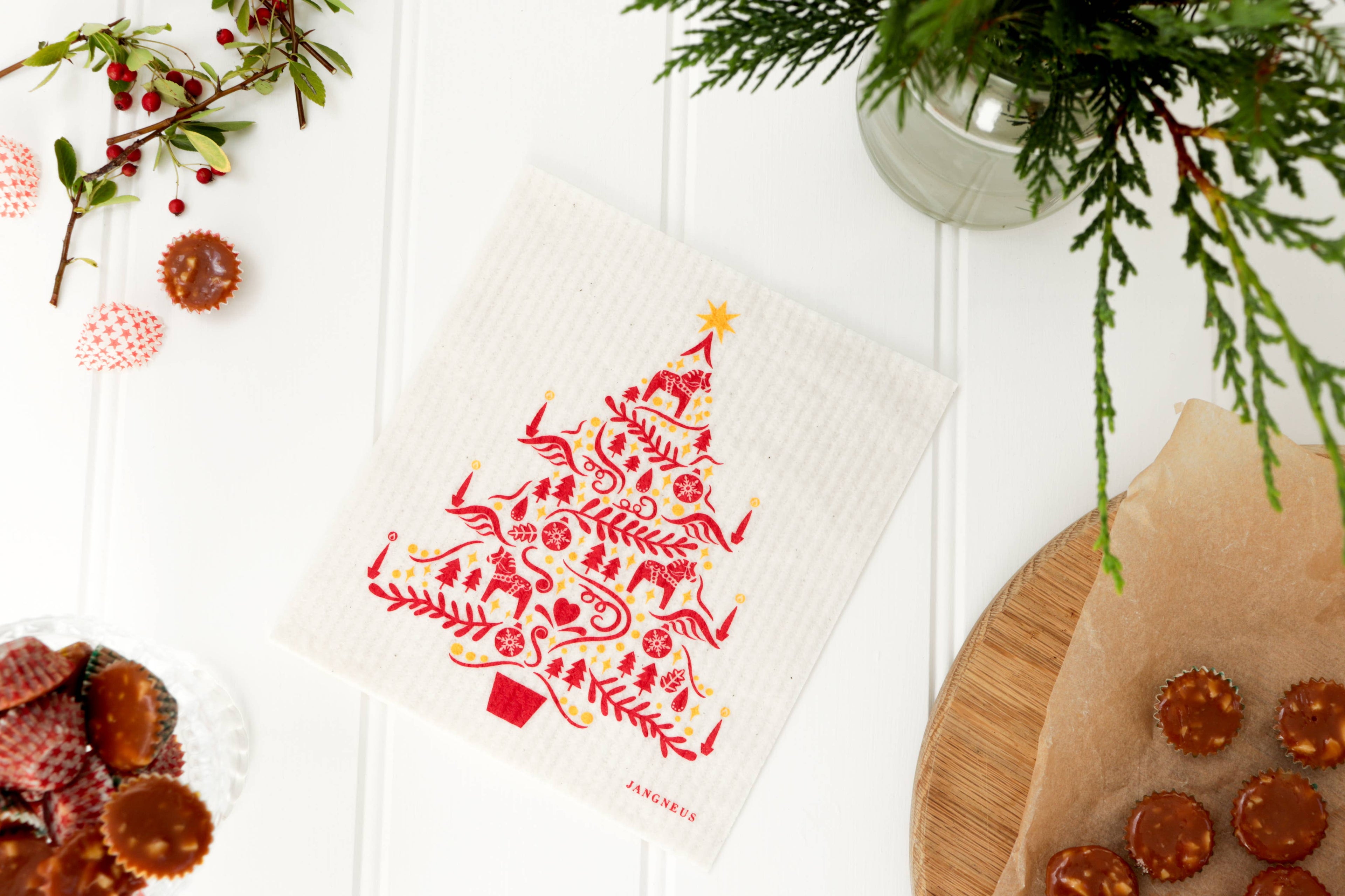 Swedish Dishcloth - Scandi Christmas Tree - Red
