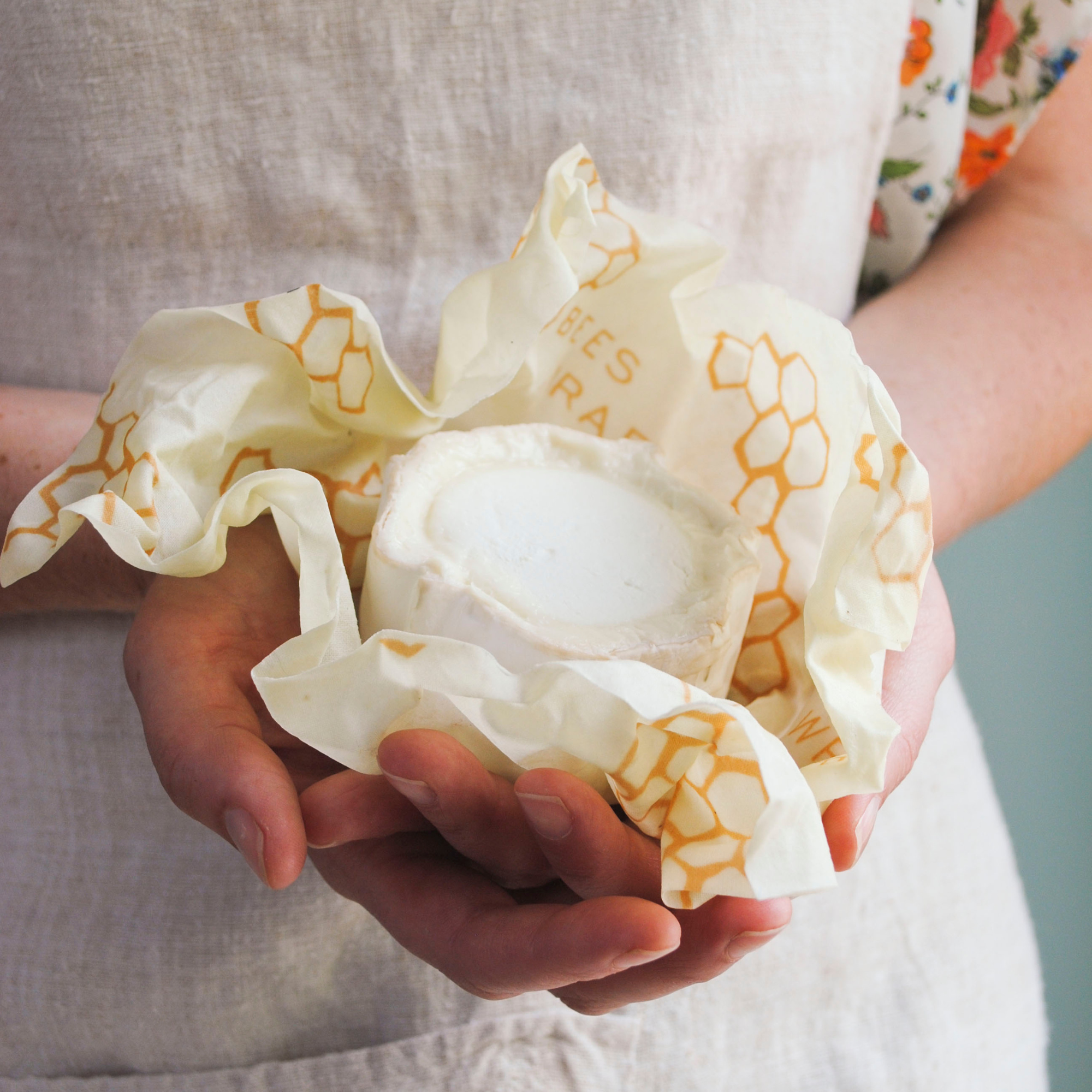 Medium Beeswax Food Wrap - Honeycomb